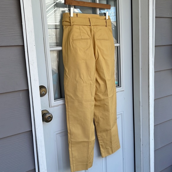 Ann Taylor Petite Mustard Belted Pocketed Pants, 4P - Picture 7 of 11